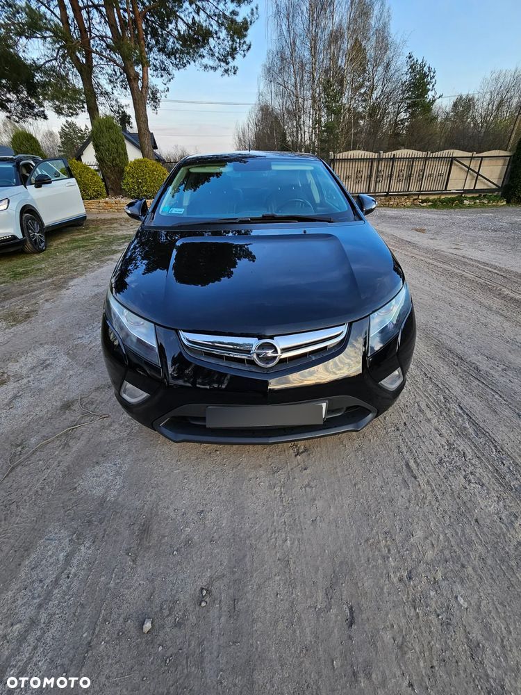 Opel Ampera - 4