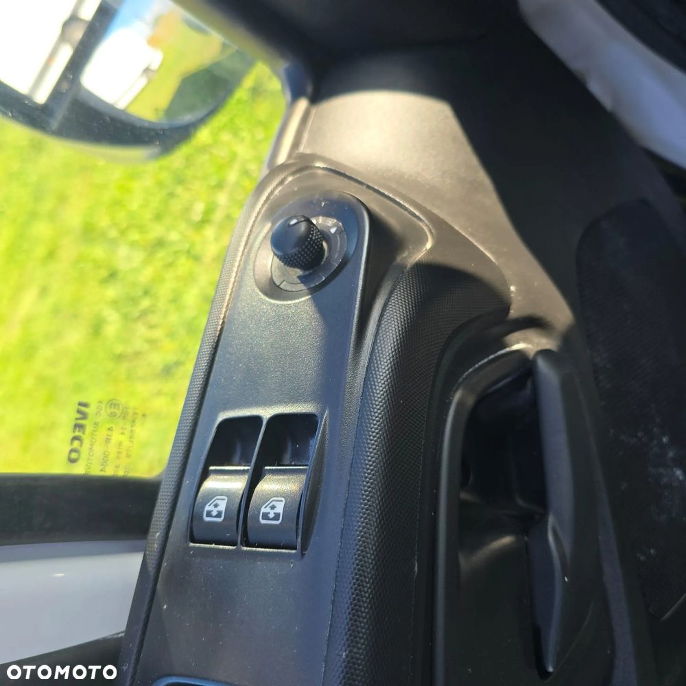 Iveco 35C14 Daily - 23