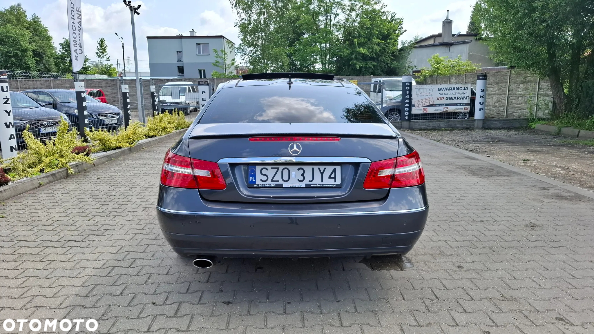 Mercedes-Benz Klasa E 250 CDI Coupe 7G-TRONIC - 11