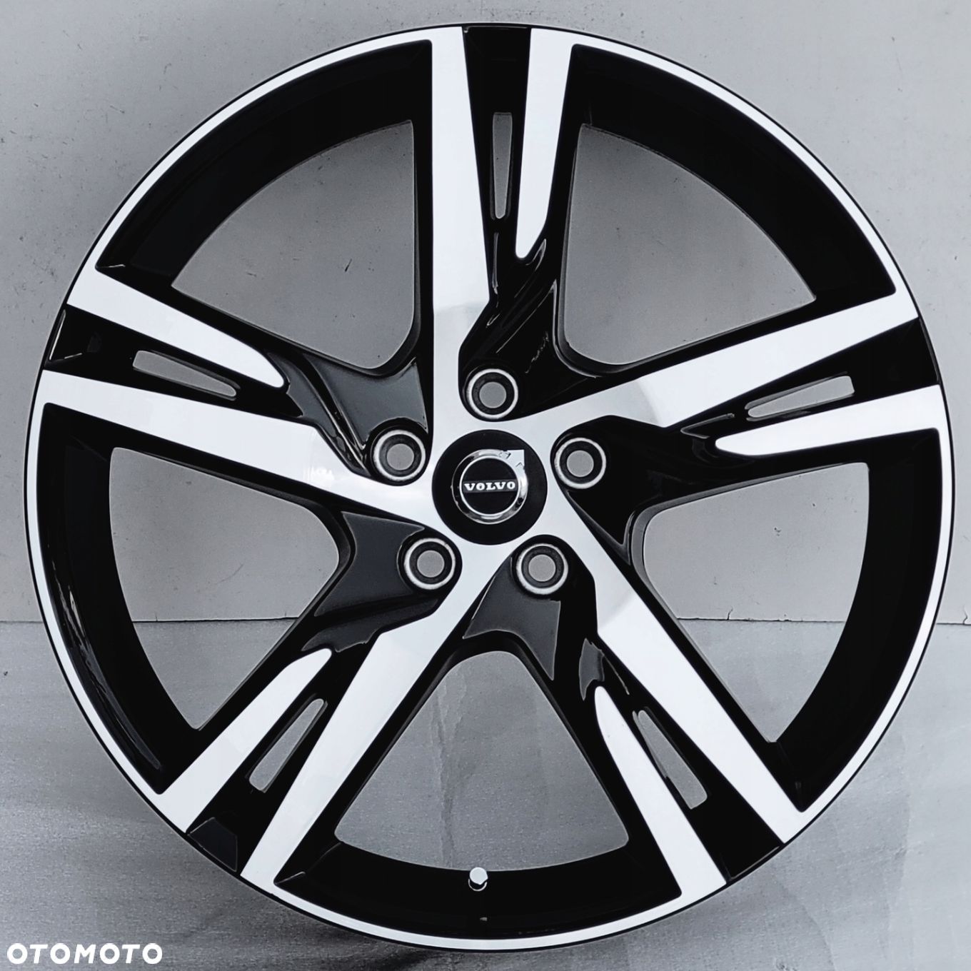 NOWA FELGA VOLVO XC60 XC40 C40 V60 S60 7,5 x 19 et50,5 OE 31423931 ORYGINAŁ - 1