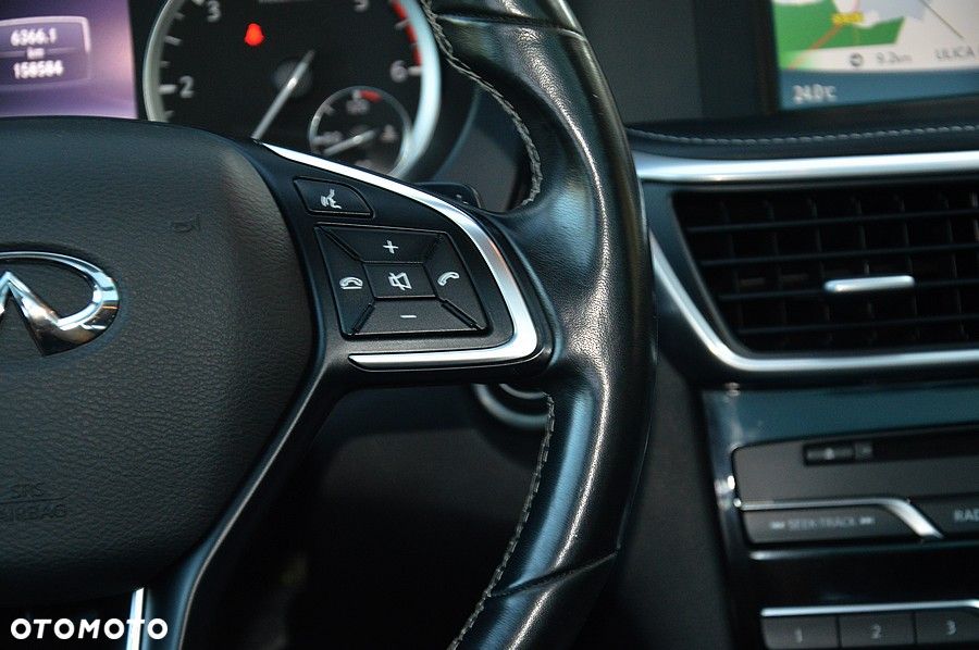 Infiniti QX30 2.2d DCT AWD Luxe - 28