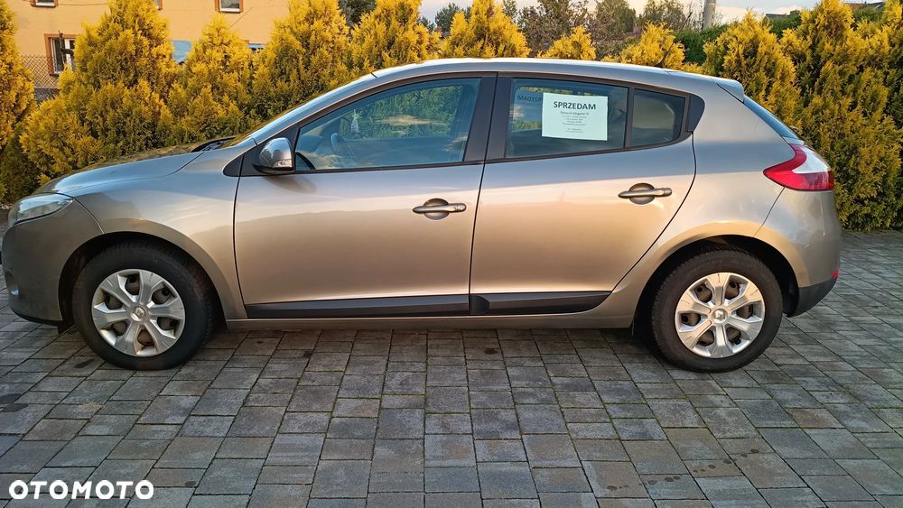 Renault Megane 1.6 16V Expression - 8