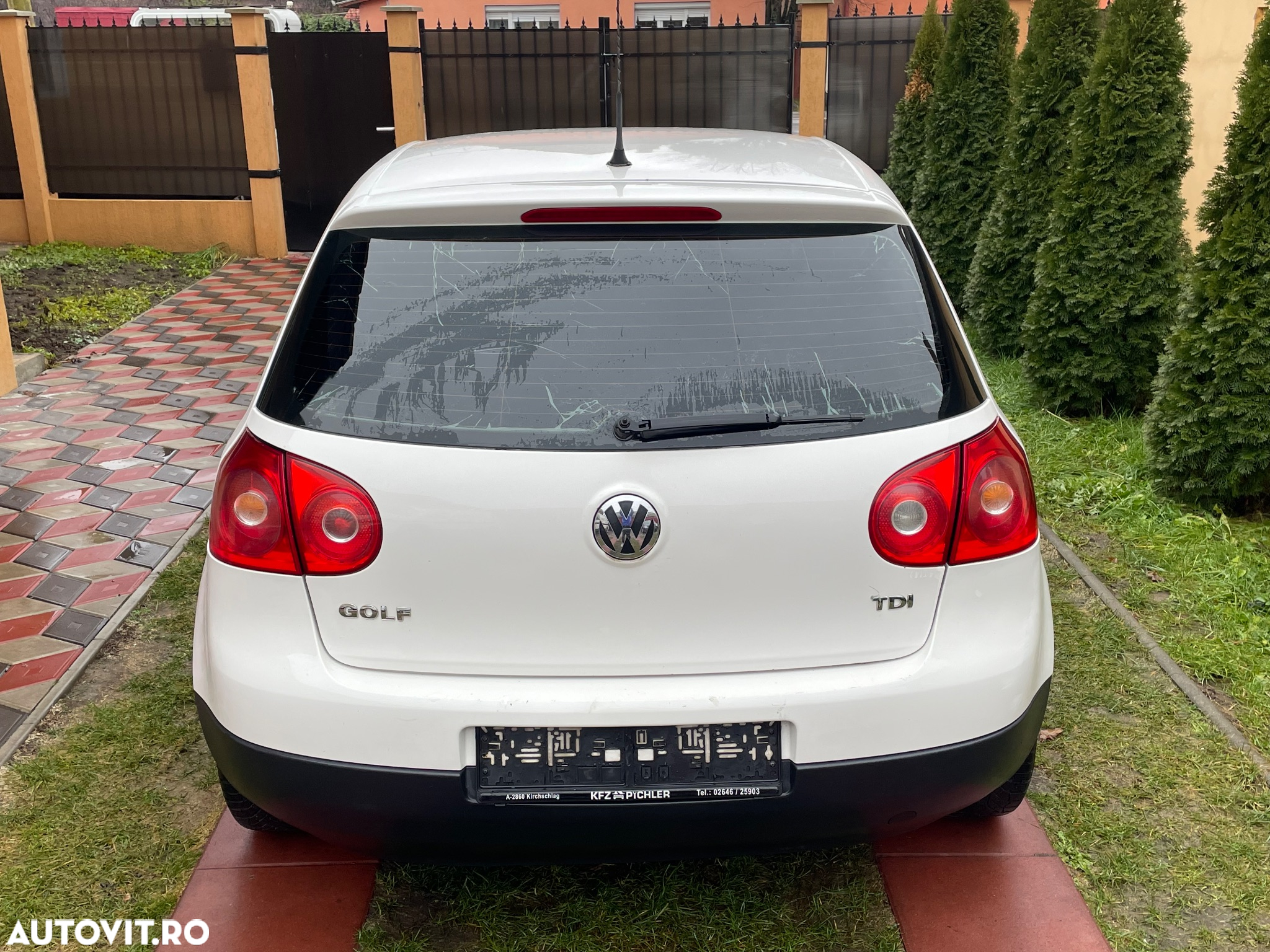 Volkswagen Golf 1.9 TDI Comfortline - 4