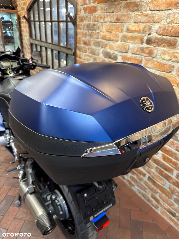 Yamaha FJR - 21