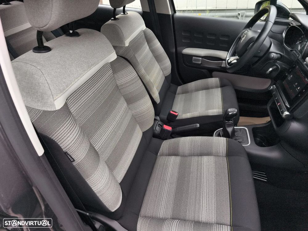 Citroën C3 1.2 PureTech Feel - 18