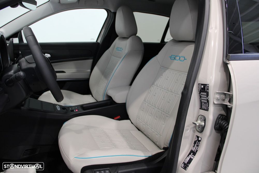 Fiat 600e 54 kWh La Prima - 7