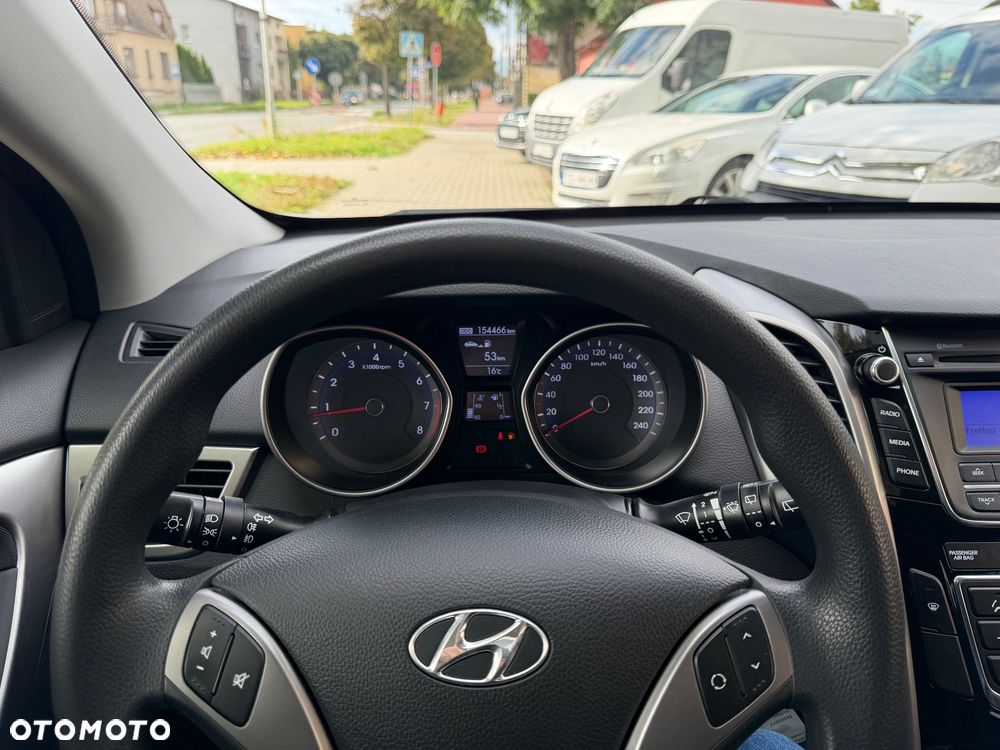 Hyundai i30 1.4 Fifa World Cup Edition - 22