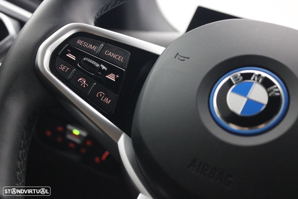 BMW i4 eDrive40 Pack Desportivo M - 10