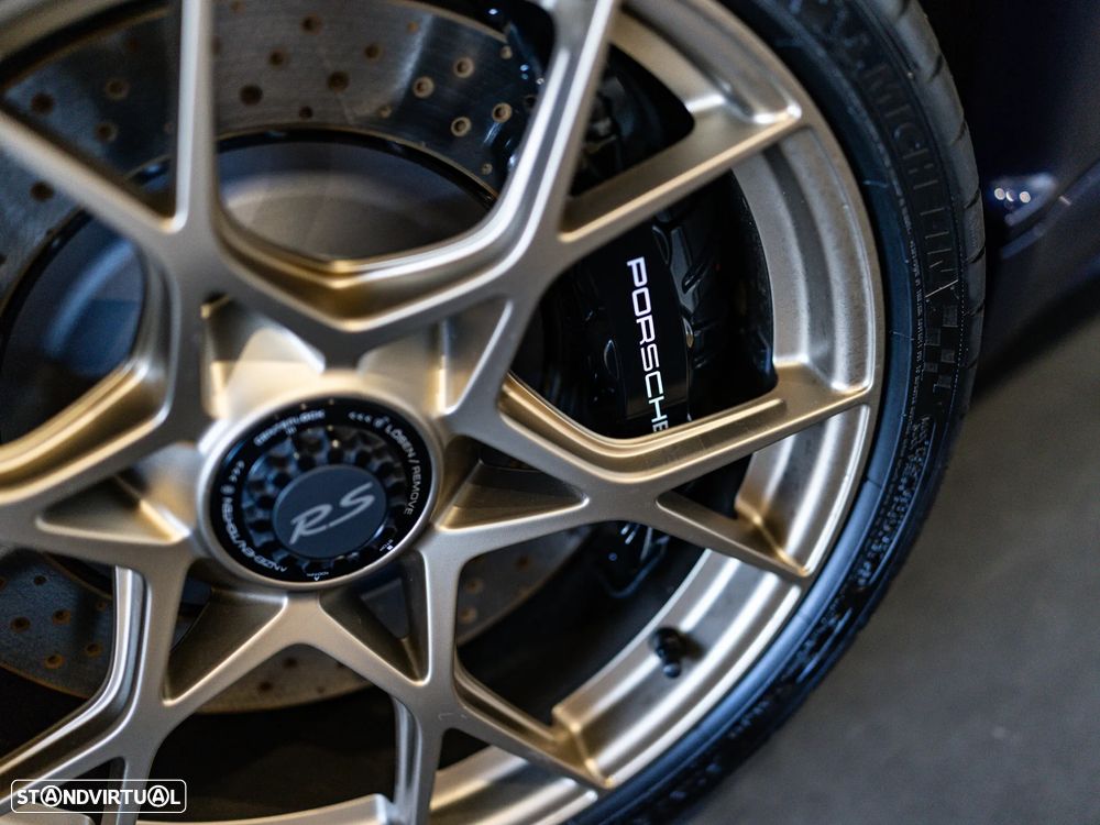 Porsche 718 Spyder - 32