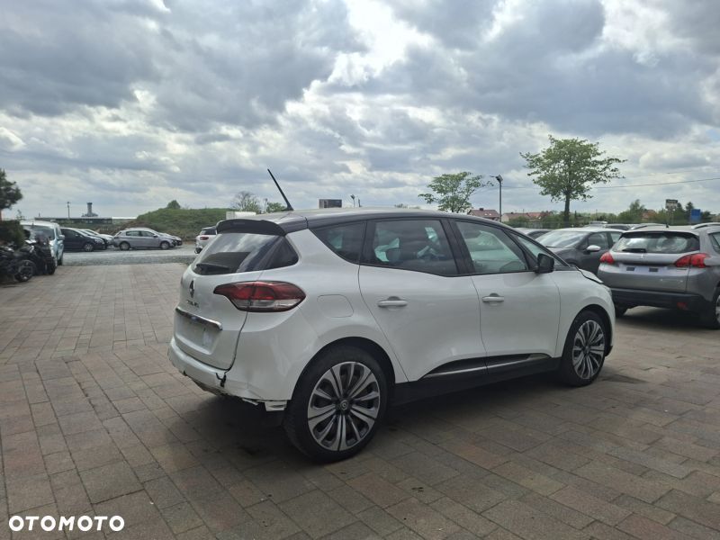 Renault Scenic - 6