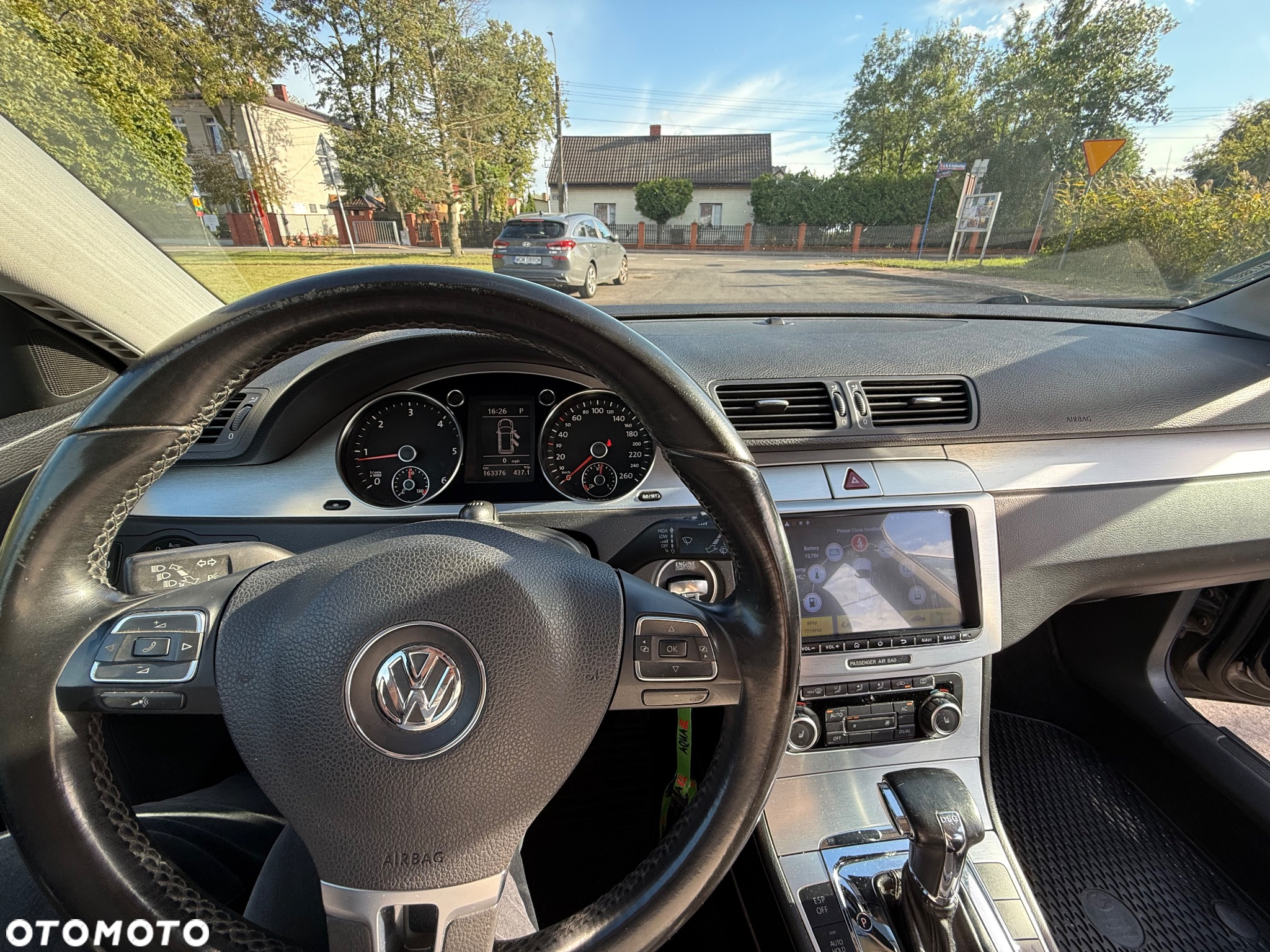 Volkswagen Passat 2.0 TDI Highline DSG - 14