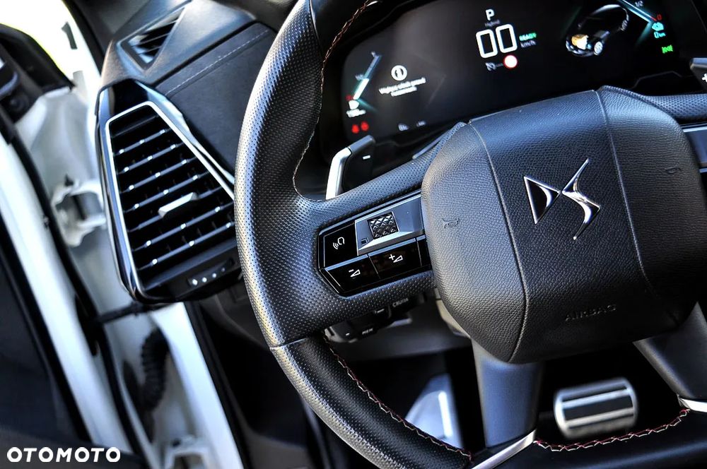DS Automobiles DS 7 Crossback 1.6 E-Tense Performance Line + - 26