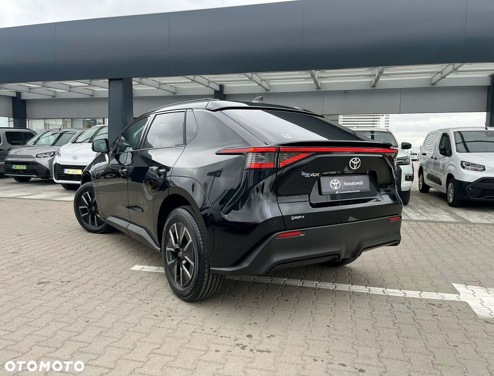 Toyota bZ4X 74.7kWh Style - 5