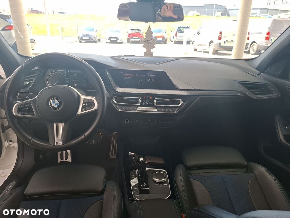 BMW Seria 1 - 16