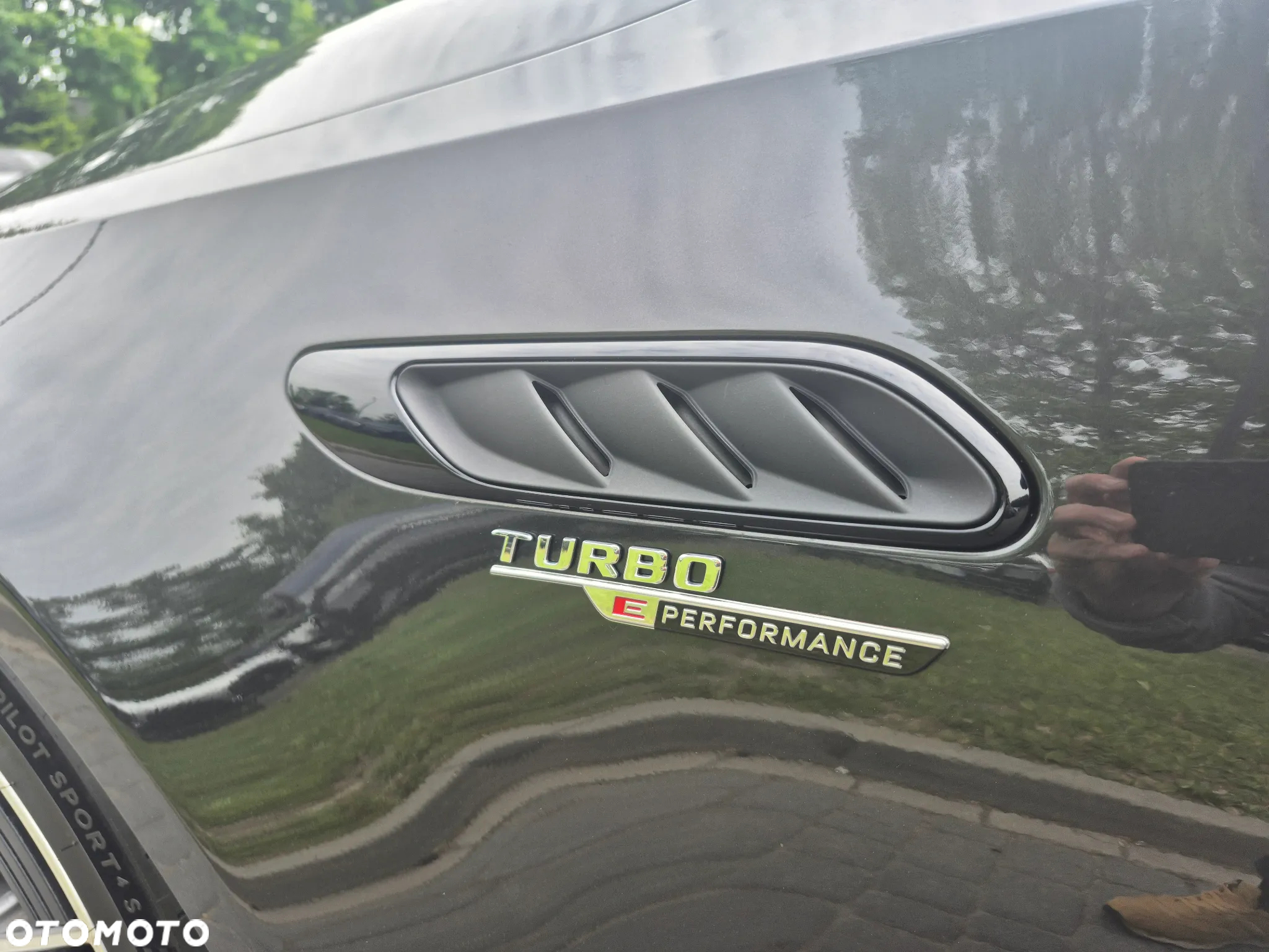Mercedes-Benz Klasa C AMG 63 S E Performance PHEV 4-Matic - 12