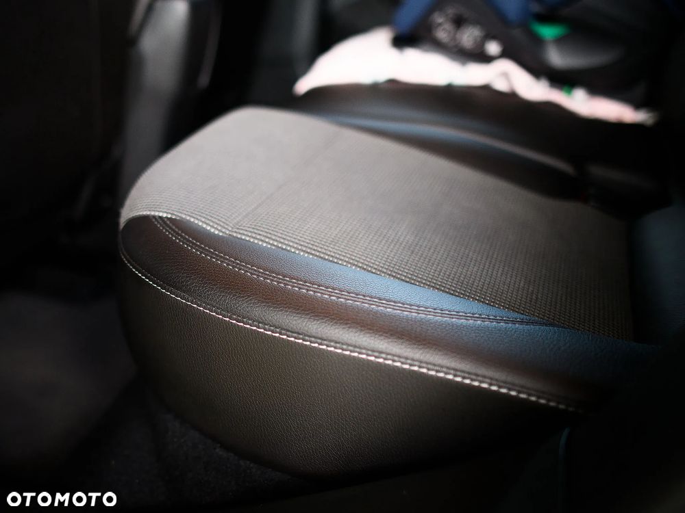 Opel Astra 1.6 SIDI Turbo ecoFLEX Start/Stop Innovation - 23