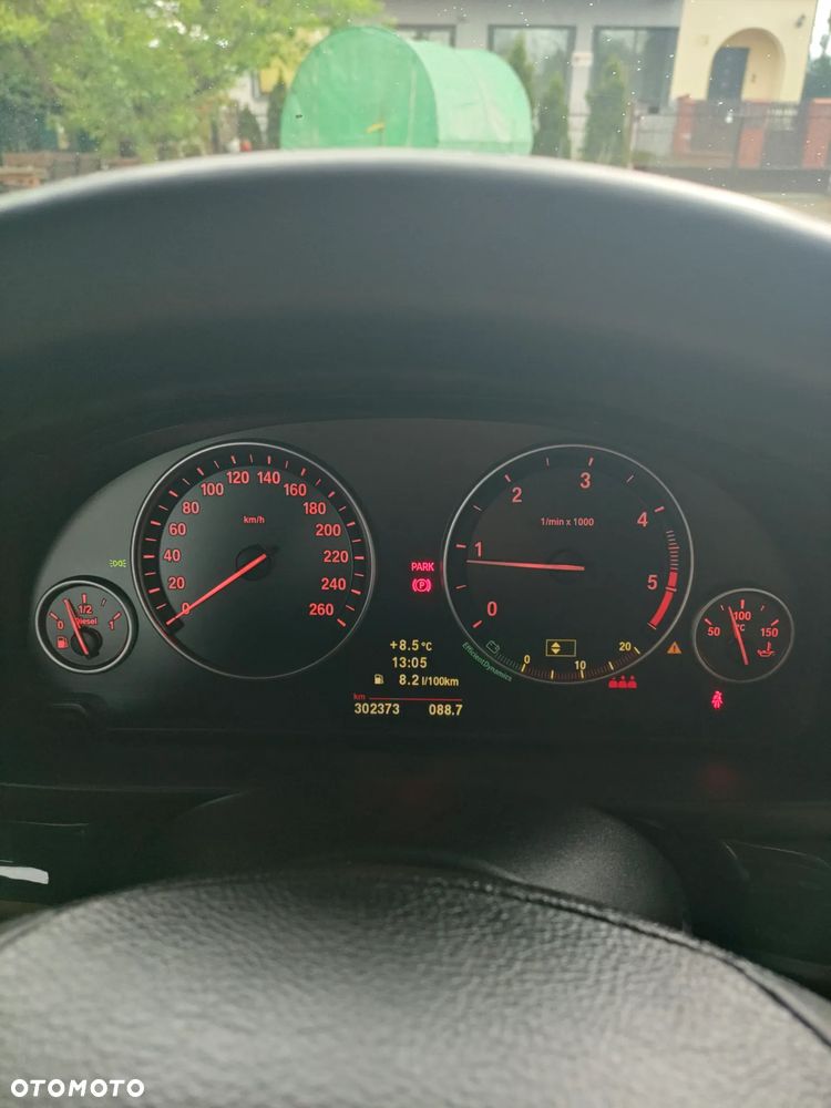 BMW Seria 5 - 12