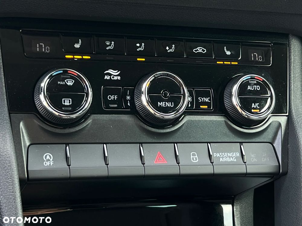 Skoda Karoq 1.5 TSI ACT 4x2 Style DSG - 31