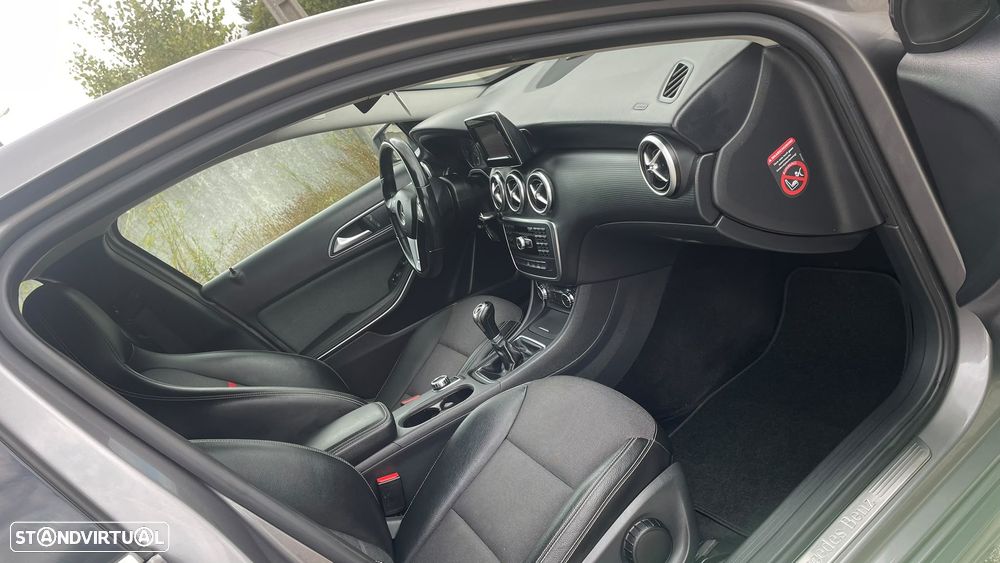 Mercedes-Benz A 180 d Urban - 8