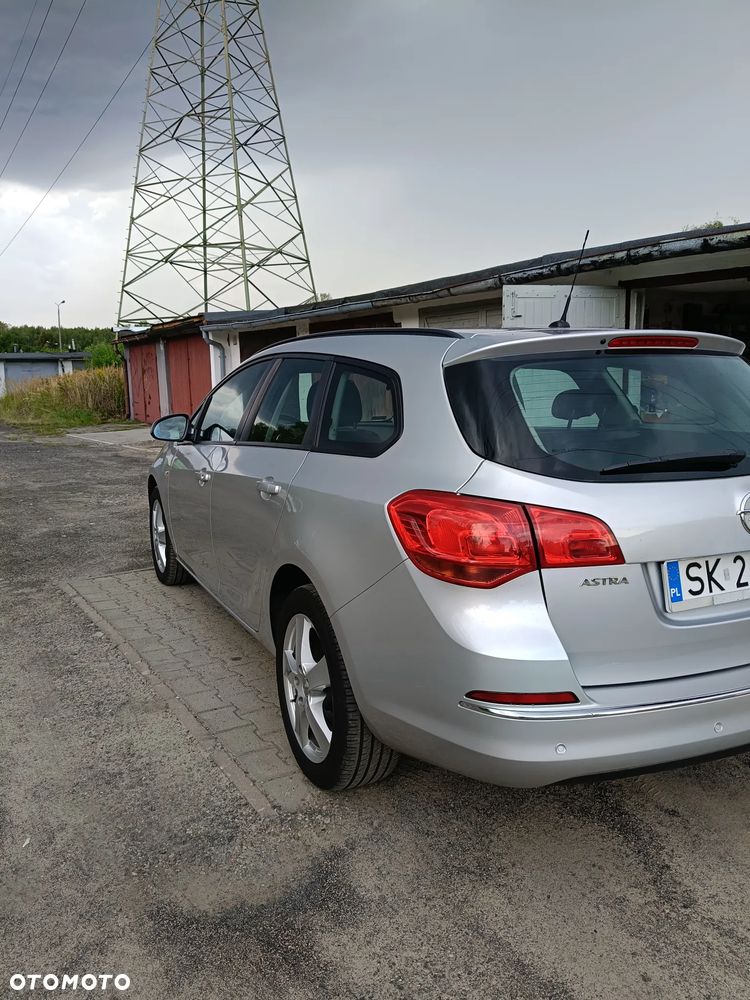 Opel Astra 1.7 CDTI Enjoy - 4
