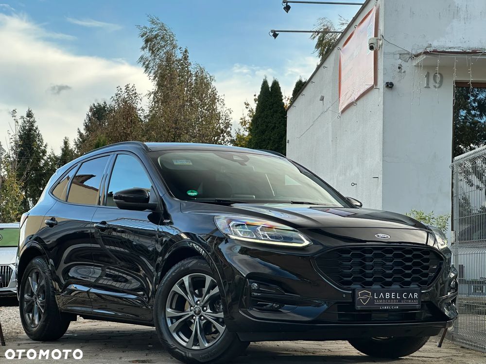 Ford Kuga 1.5 EcoBoost ST-LINE X - 36