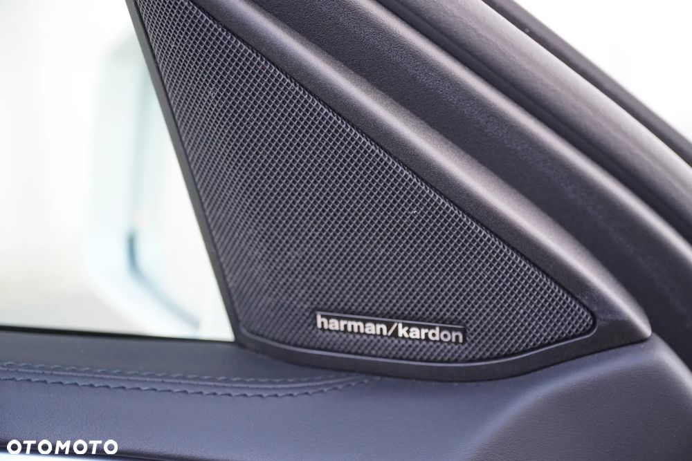 Mercedes-Benz Klasa E 63 AMG T 4Matic AMG Speedshift MCT - 25