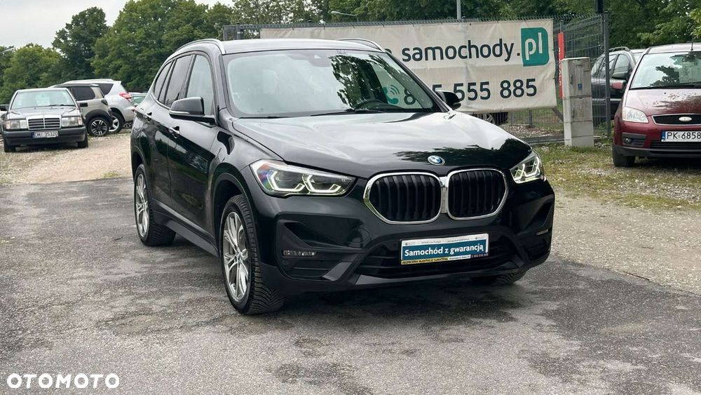 BMW X1 sDrive18d xLine - 11