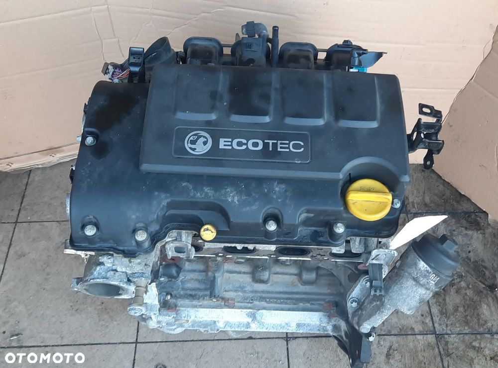 Silnik  części Opel A12XER CORSA ASTRA MERIVA - 1