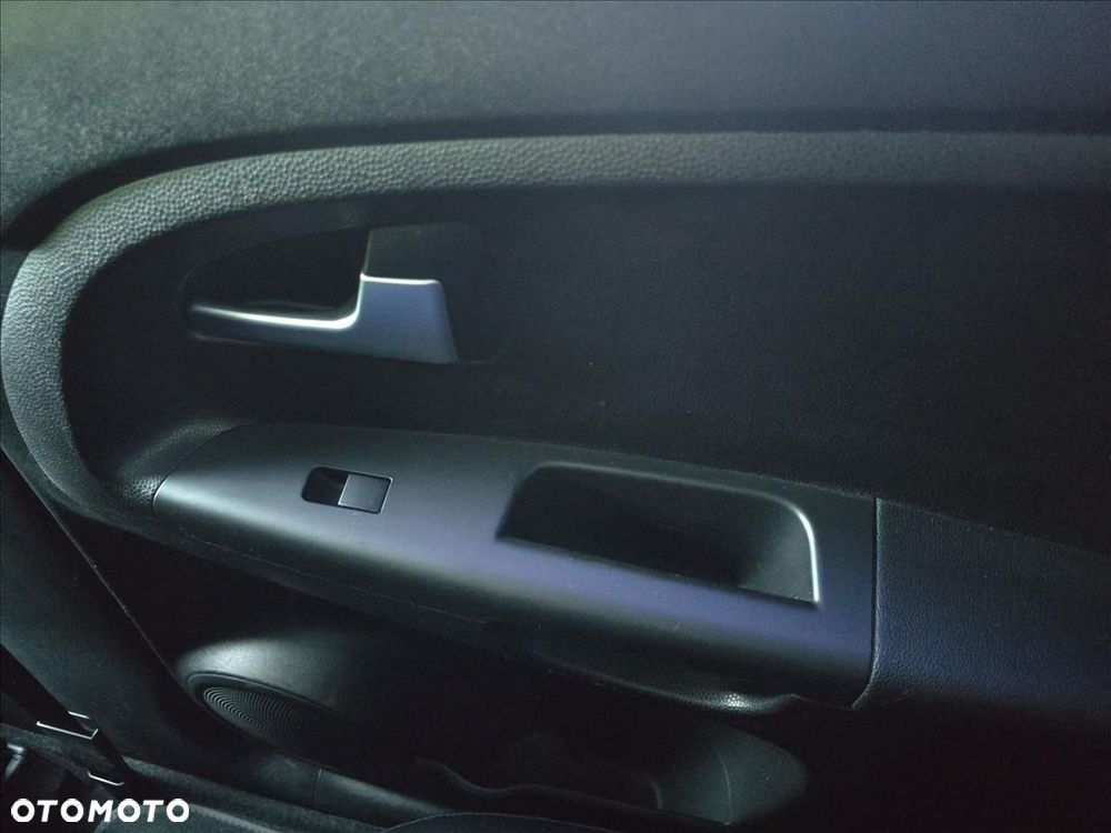 Kia Venga 1.4 XL - 18