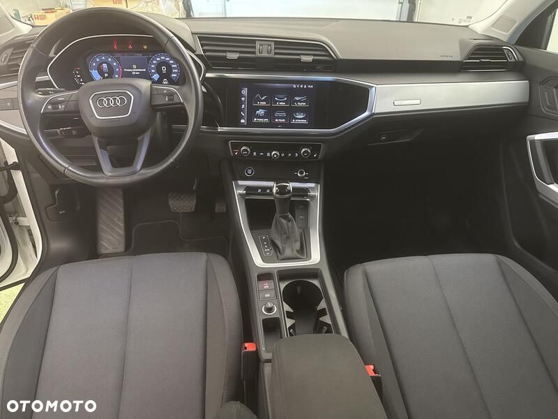 Audi Q3 35 TFSI mHEV S tronic - 21