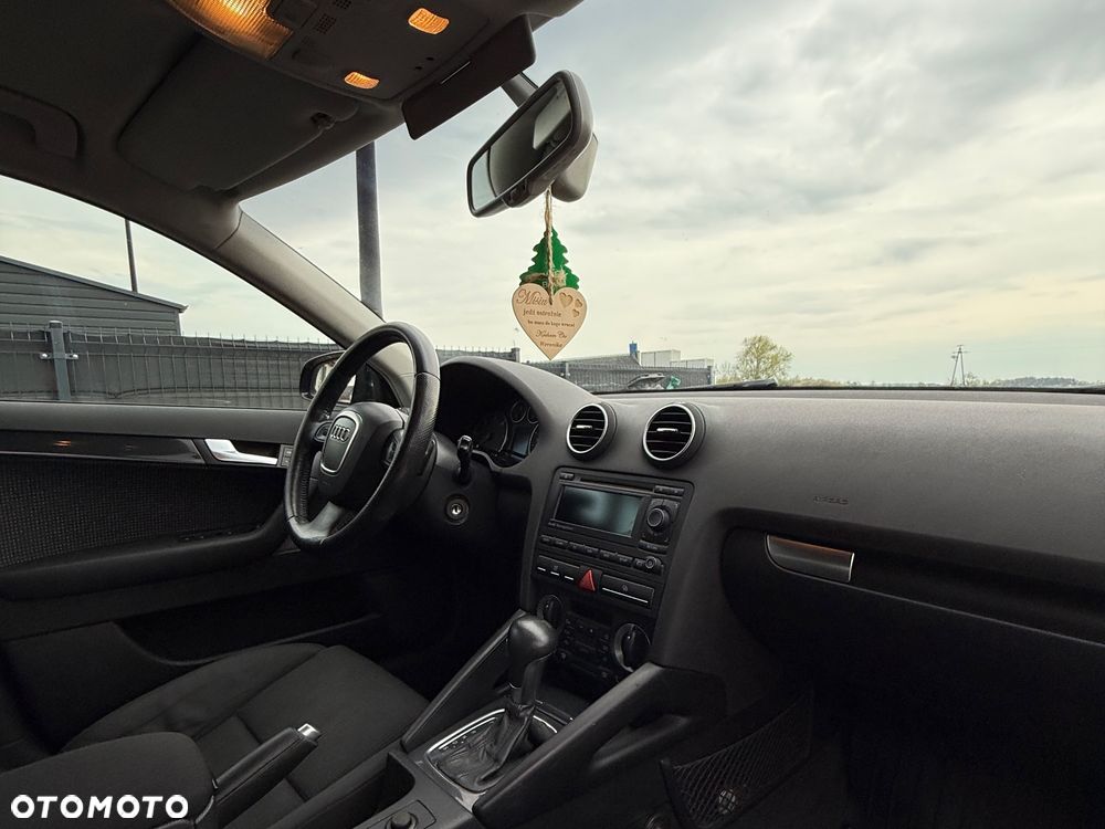 Audi A3 Sportback 2.0 TDI DPF S tronic Ambition - 5