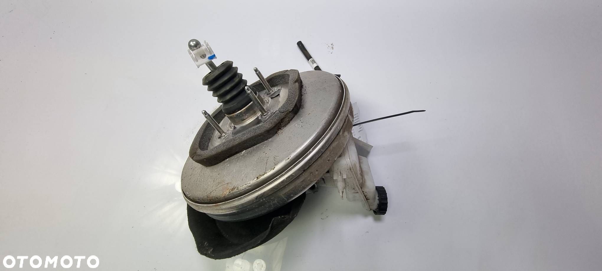 SERWO HAMULCOWE CITROEN BERLINGO III 9821104980 - 1