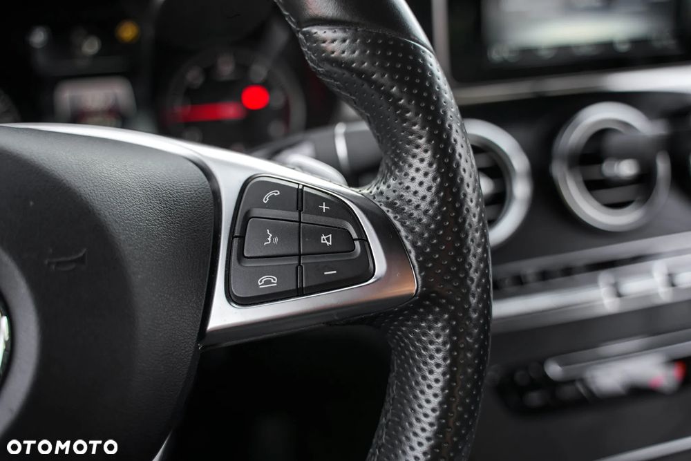 Mercedes-Benz GLC 220 d 4-Matic - 18