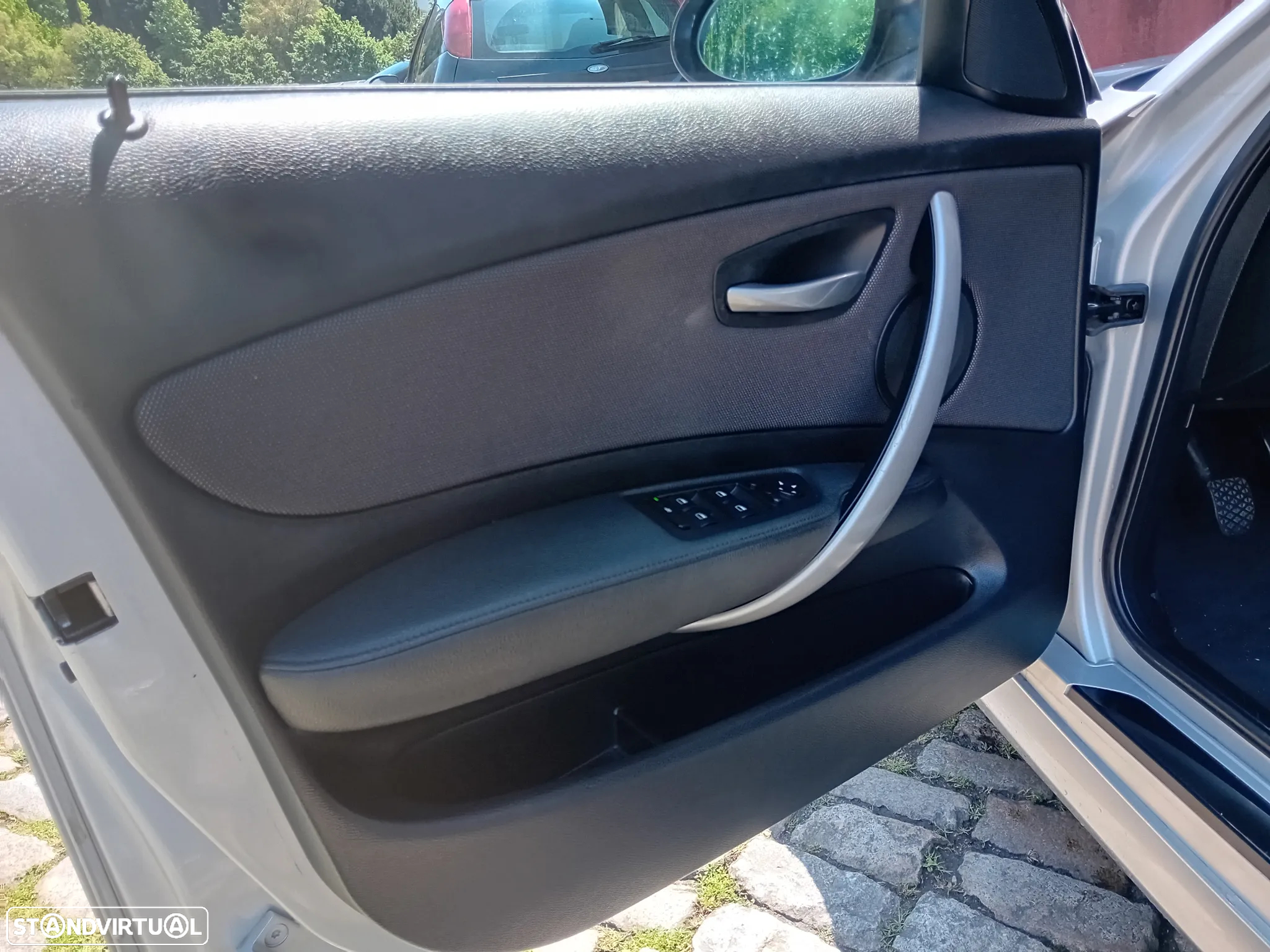 BMW 118 d Line Urban - 22