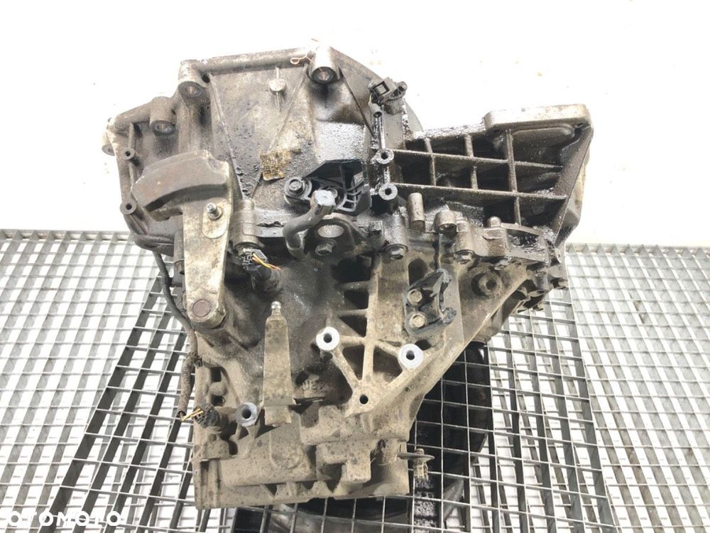 SKRZYNIA BIEGÓW  RENAULT KADJAR (HA_, HL_) 2015 - 2022 1.6 dCi 130 4x4 96 kW [130 KM] olej - 5