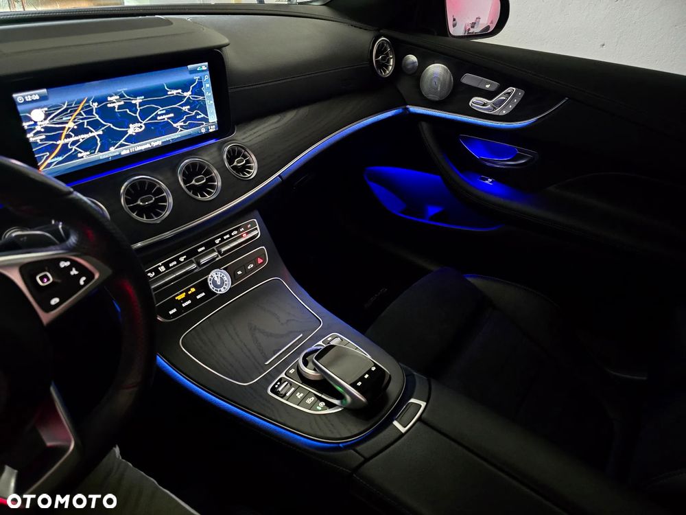 Mercedes-Benz Klasa E 350 9G-TRONIC AMG Line - 12