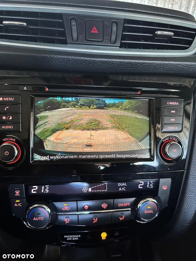 Nissan Qashqai 1.3 DIG-T N-Style DCT - 9