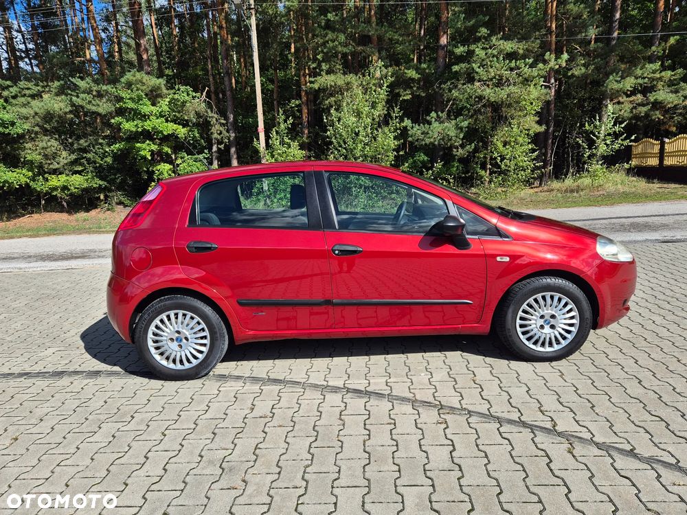 Fiat Grande Punto 1.4 8V Emotion - 2