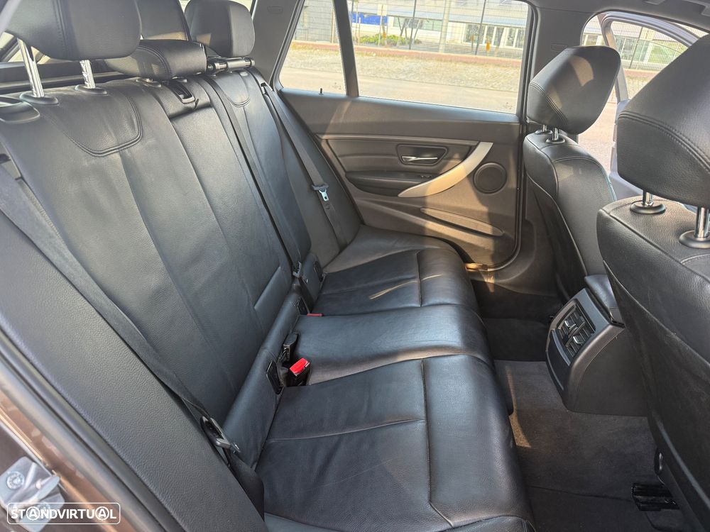 BMW 320 d Efficient Dynamics Edition - 10