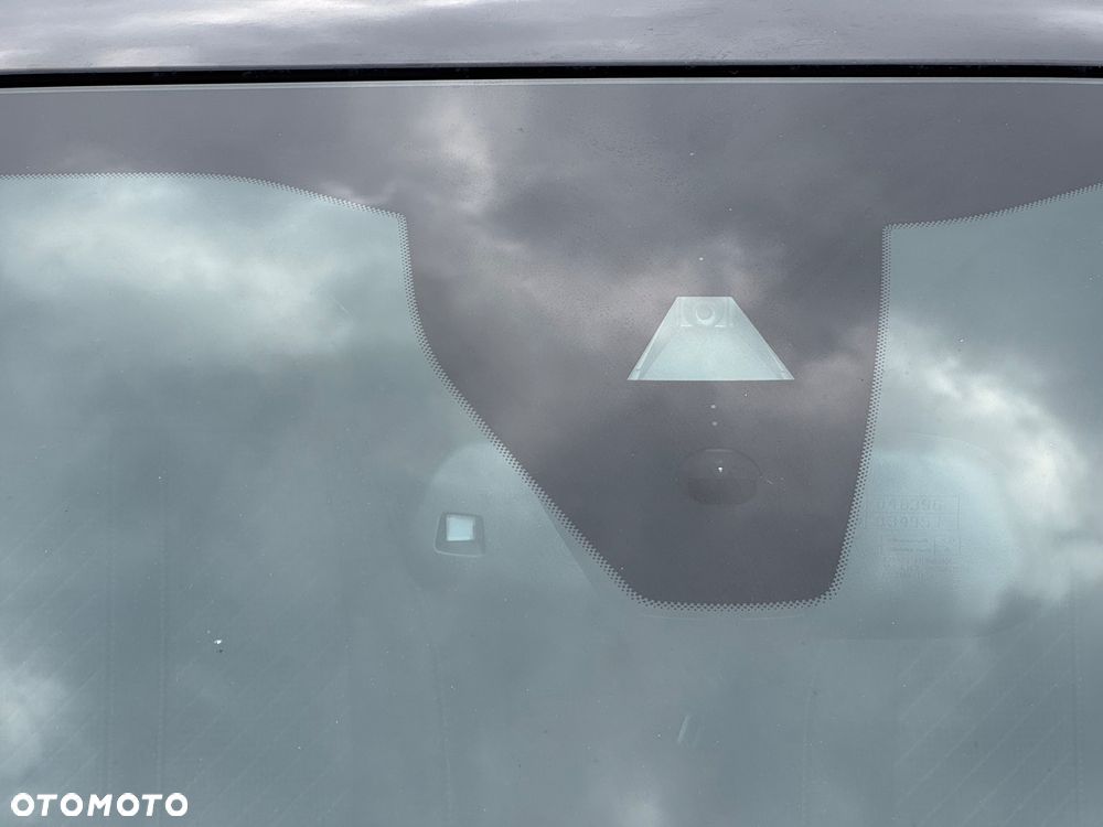 Peugeot 2008 PureTech 100 Allure - 27