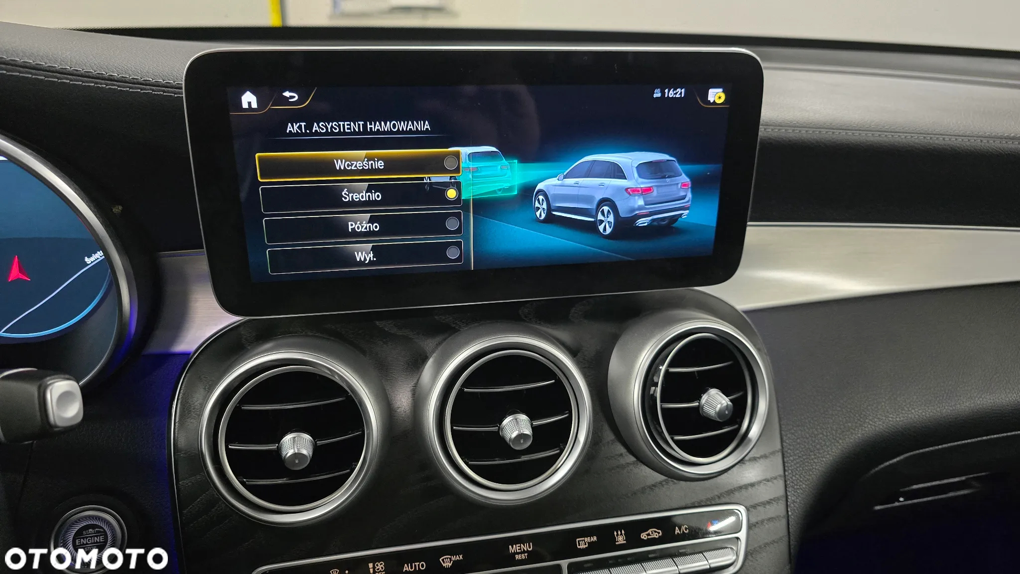 Mercedes-Benz GLC 300 de 4Matic 9G-TRONIC AMG Line Plus - 30