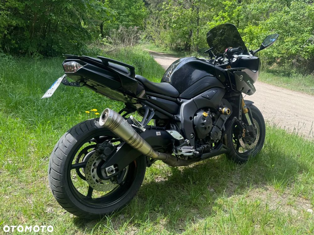 Yamaha FZ8 - 2