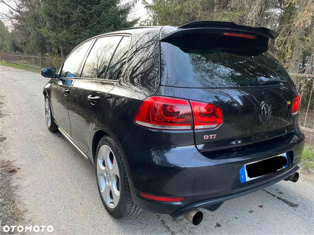 Volkswagen Golf - 3