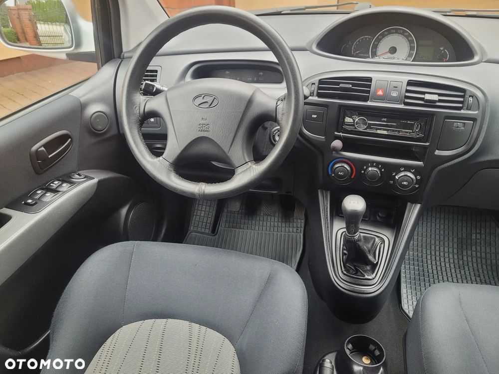 Hyundai Matrix 1.6 GLS - 11
