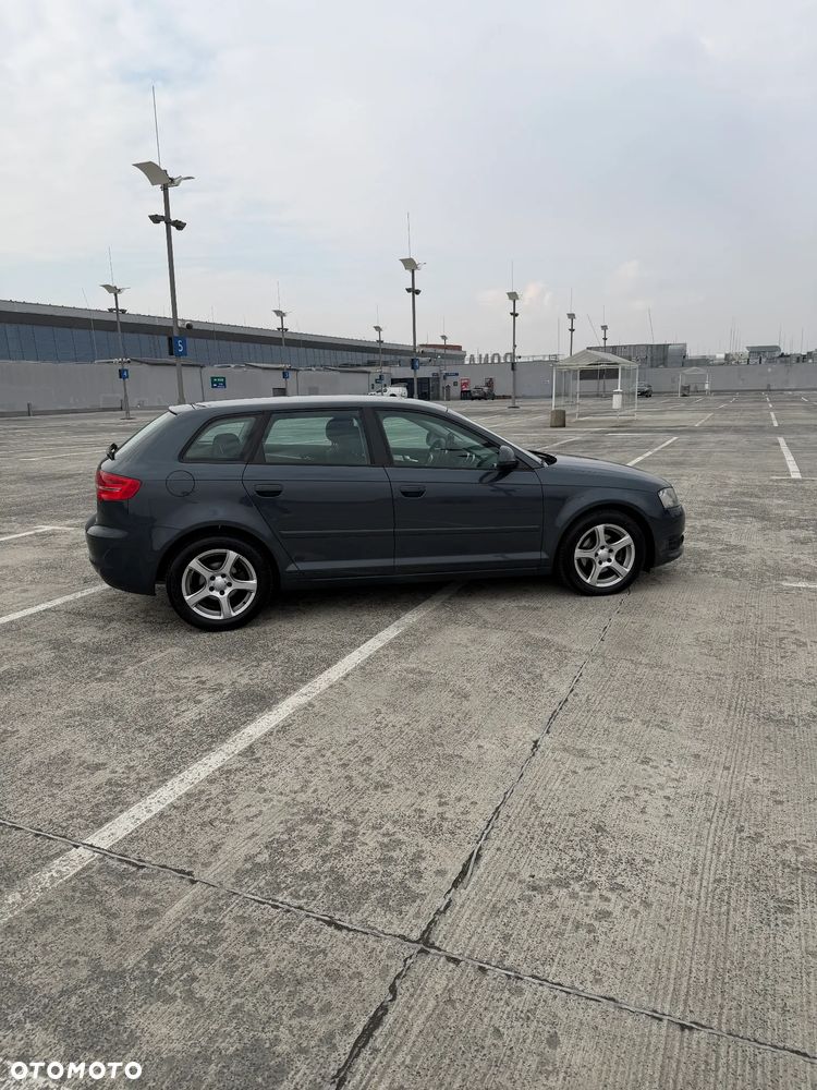 Audi A3 Sportback - 7