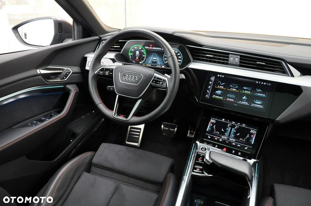 Audi Q8 - 27