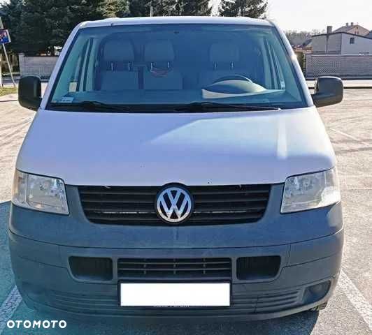 Volkswagen Transporter - 1