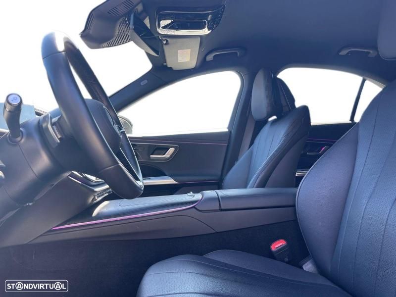 Mercedes-Benz E 300 Standard - 12