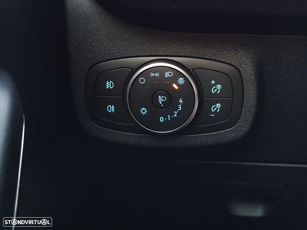 Ford Fiesta 1.0 EcoBoost MHEV ST-Line - 36