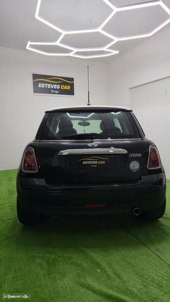 MINI 3 Portas Cooper D - 4